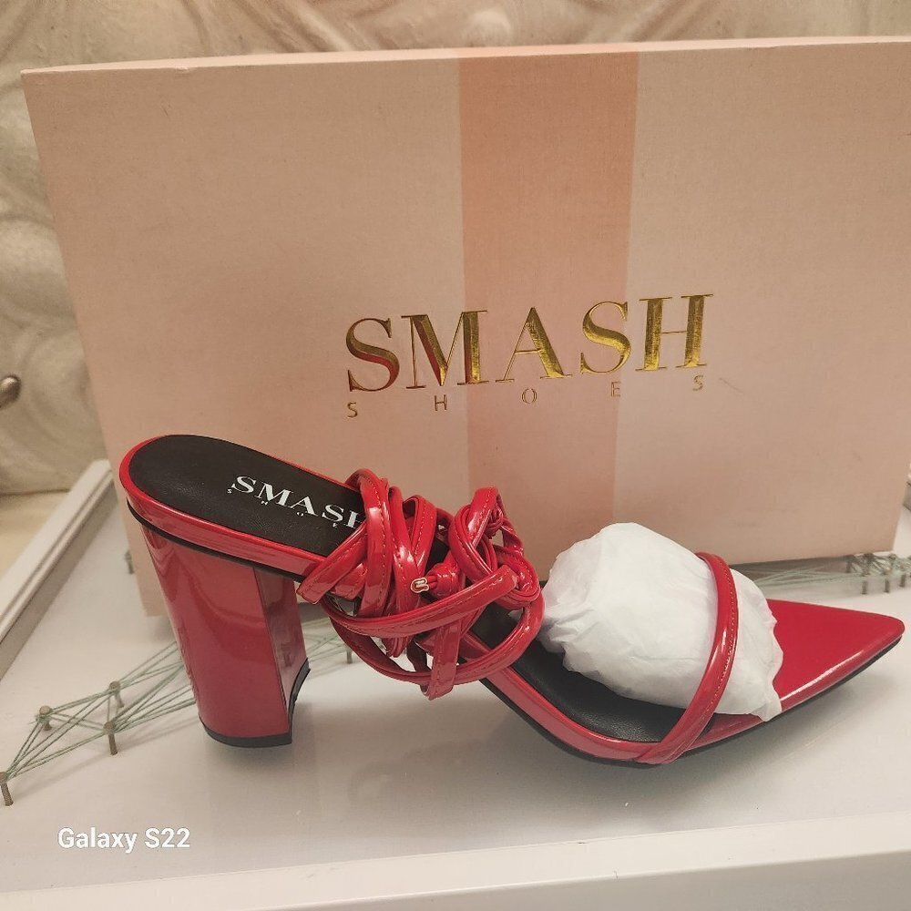 SMASH Red Onyx Lace up heeled sandals. NWT/NIB. Size 10